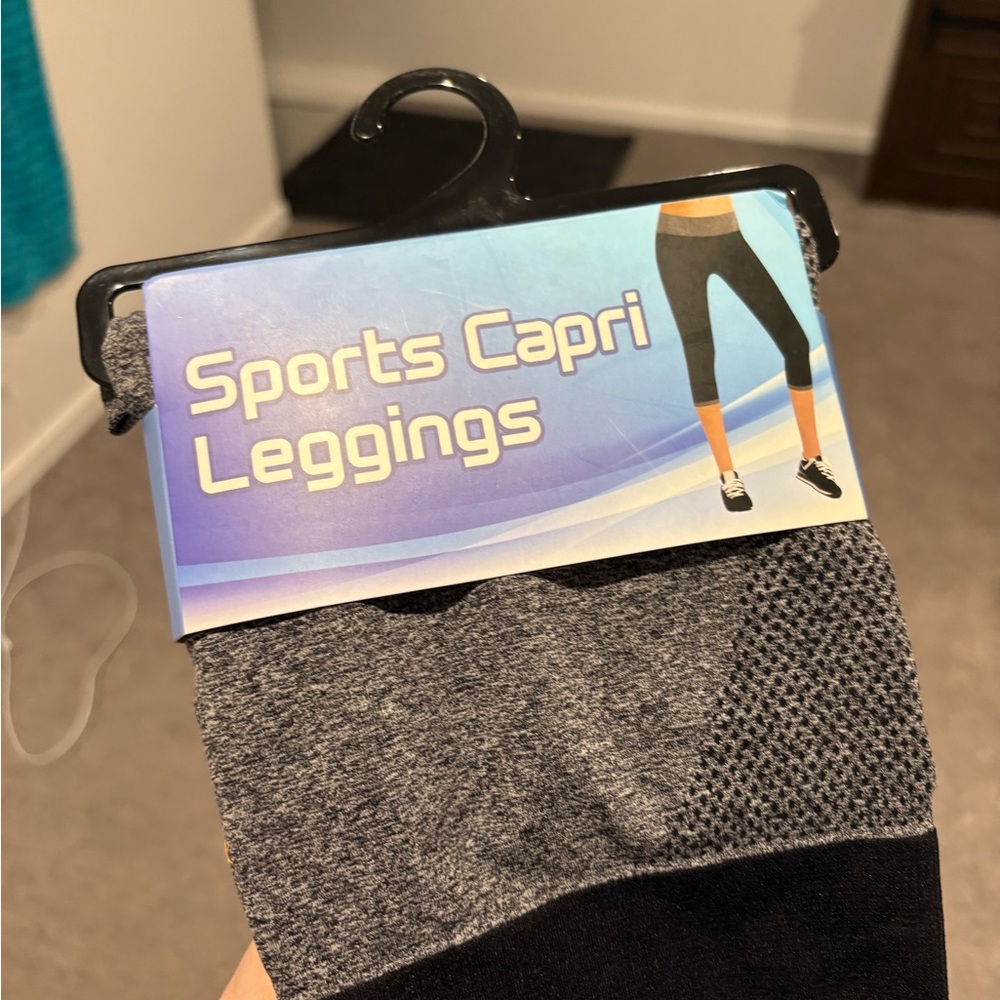 Gray and Black Sports Capri Leggings